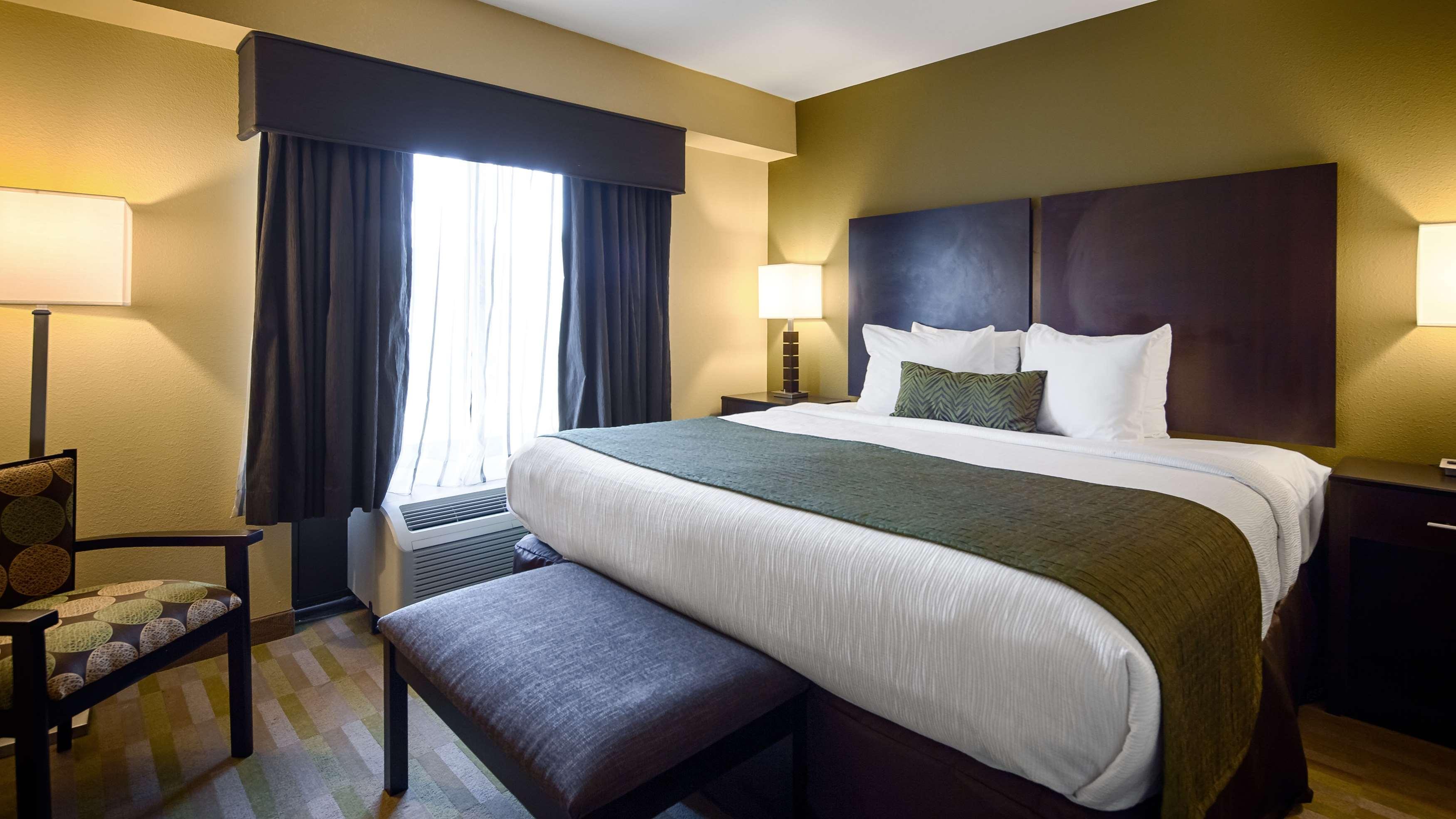 Best Western Plus Thornburg Inn & Suites מראה חיצוני תמונה