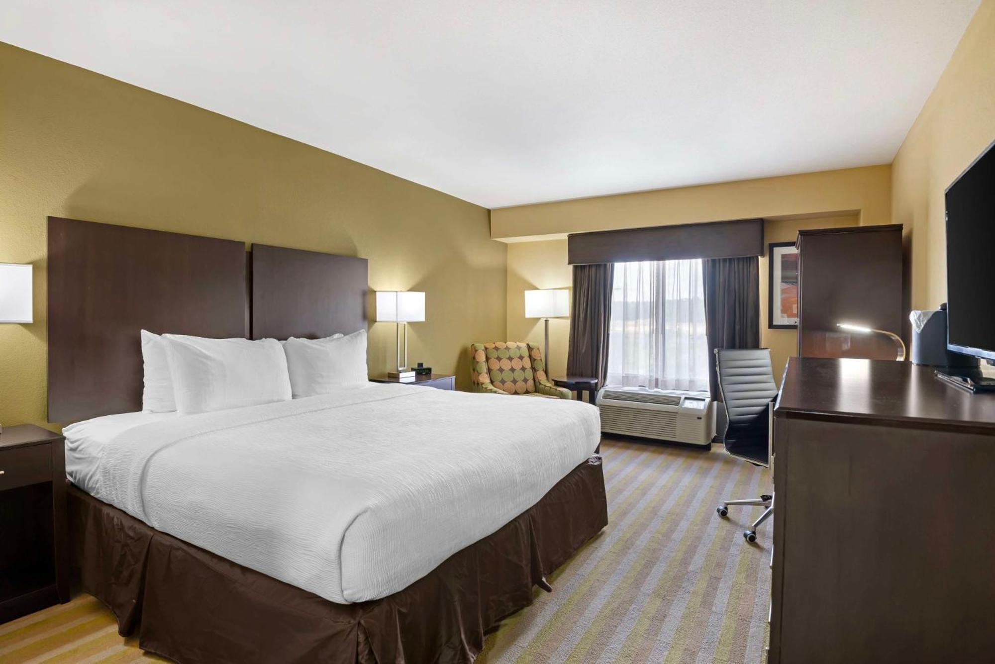 Best Western Plus Thornburg Inn & Suites מראה חיצוני תמונה