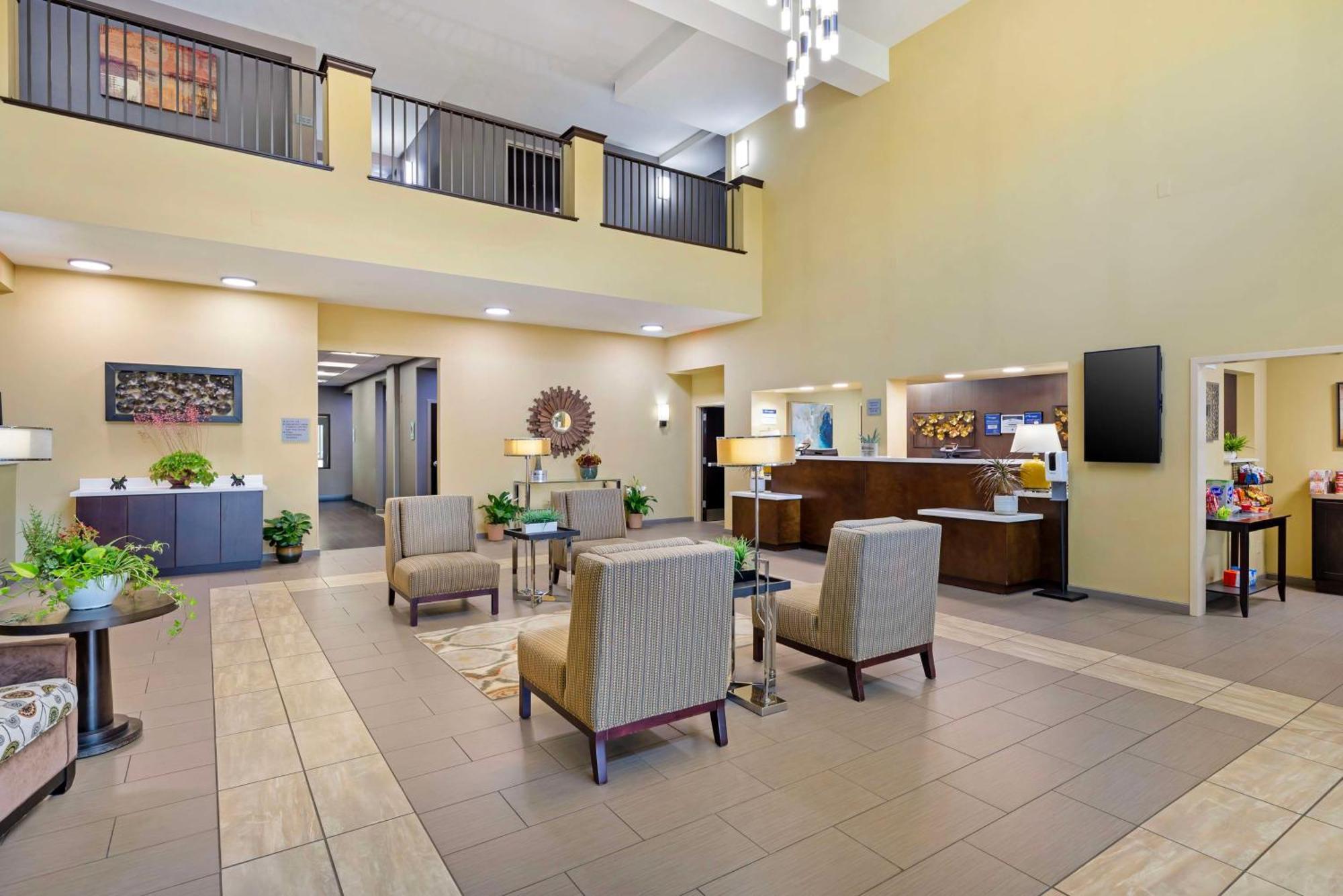 Best Western Plus Thornburg Inn & Suites מראה חיצוני תמונה